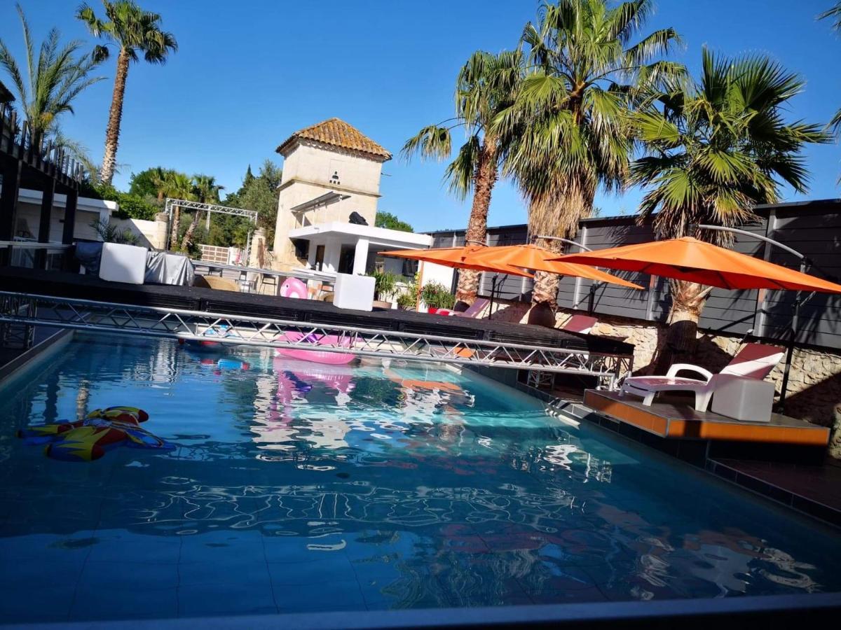 Mas La Farelle Gite, Fitness & Salle De Jeux Gratuite & Spa En Supplement ニーム エクステリア 写真